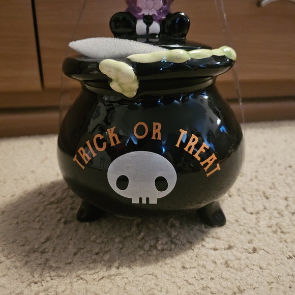 Hello kitty Halloween Kuromi Trick or Treat Jar hello kitty ceramic - Picture 2 of 5